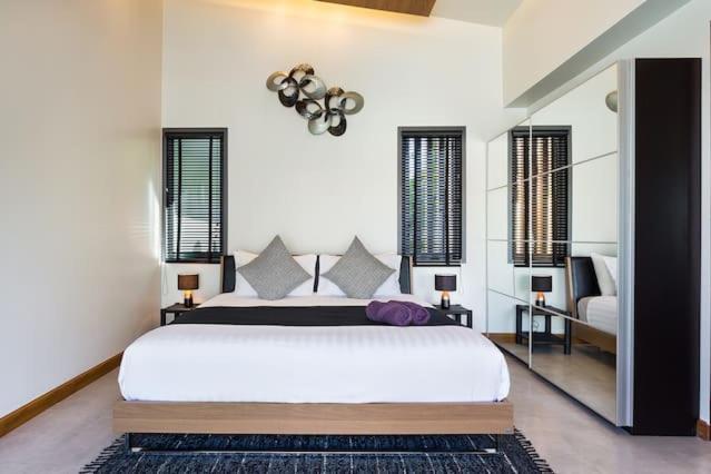 Villa Crystal Two-Bedroom Private Pool Villa Phuket Exteriér fotografie