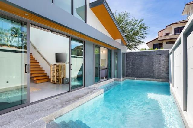Villa Crystal Two-Bedroom Private Pool Villa Phuket Exteriér fotografie